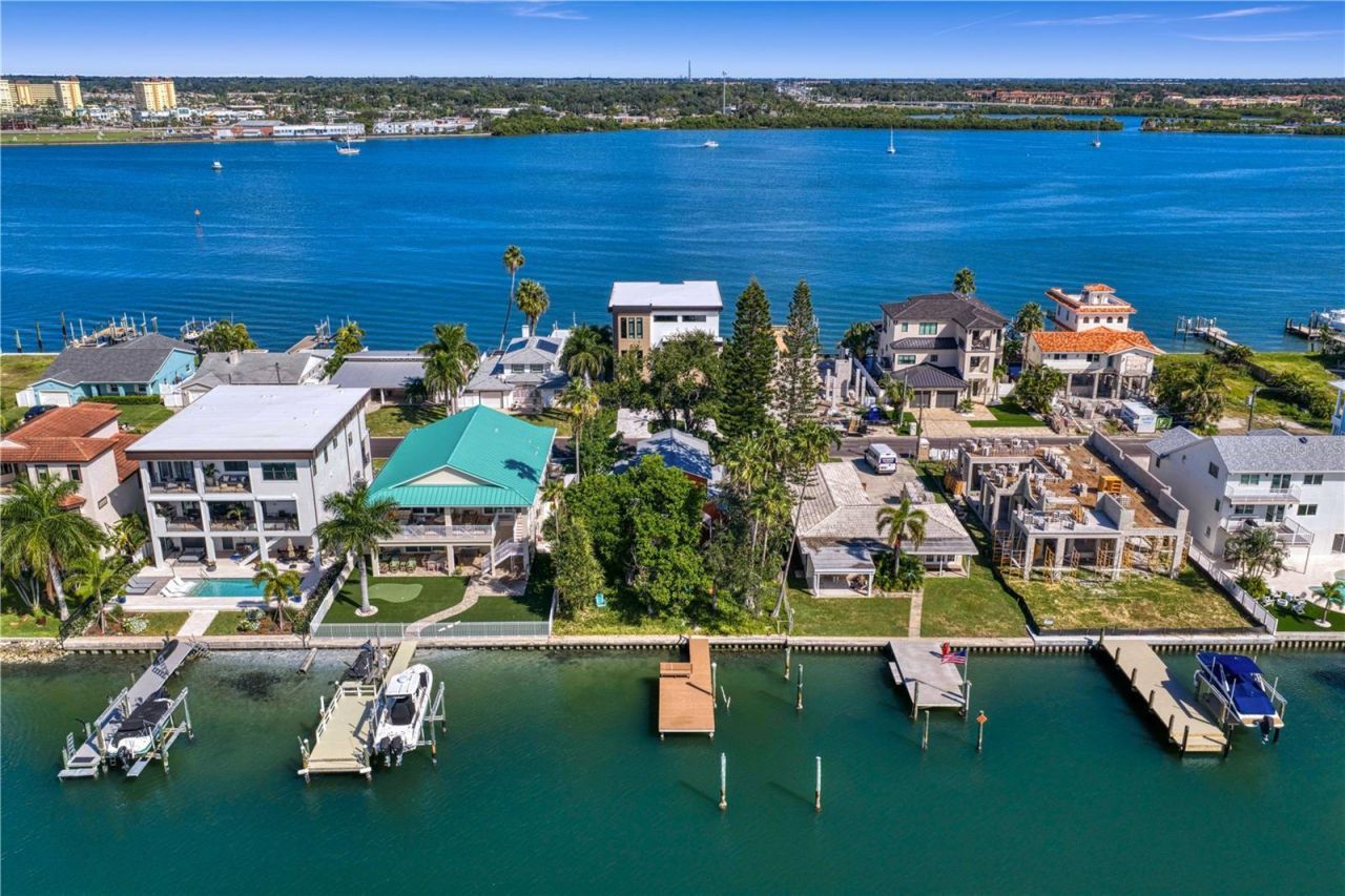835 Bay Point Drive , Madeira Beach, FL 33708 Photo