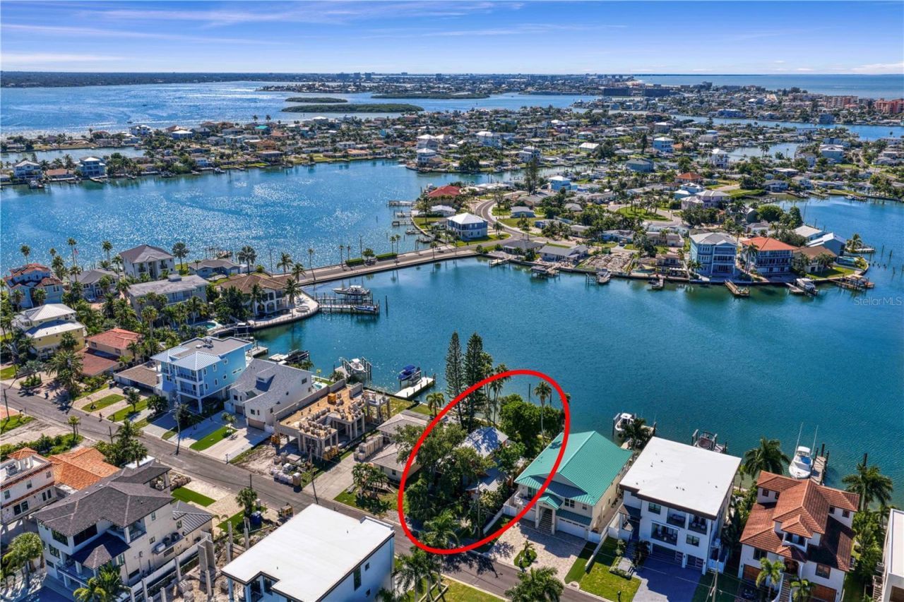 835 Bay Point Drive , Madeira Beach, FL 33708 Photo