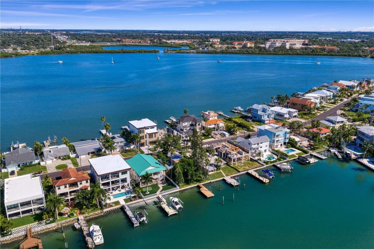 835 Bay Point Drive , Madeira Beach, FL 33708 Photo