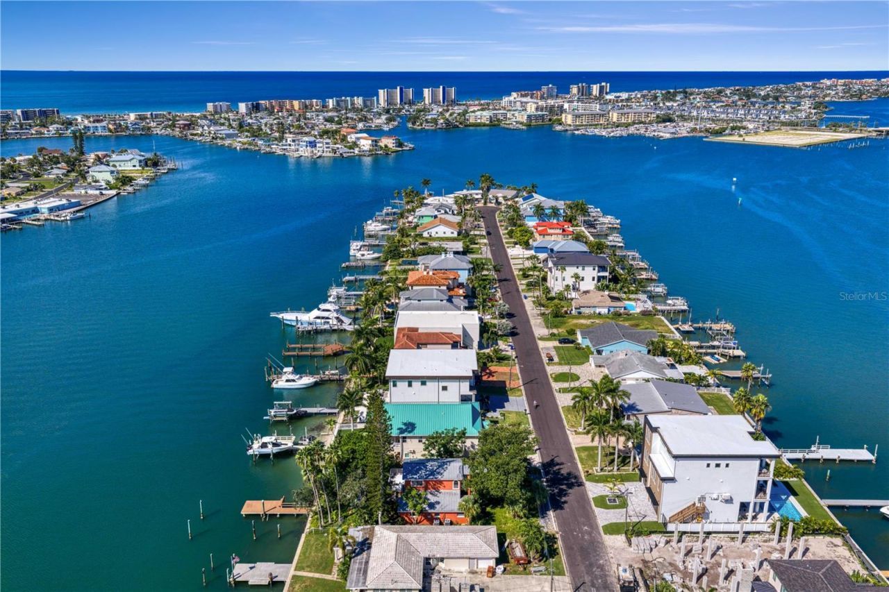 835 Bay Point Drive , Madeira Beach, FL 33708 Photo