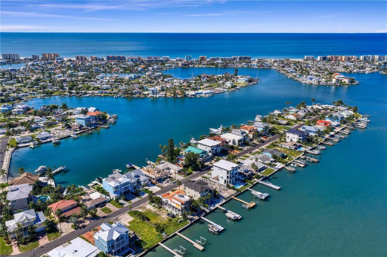 835 Bay Point Drive , Madeira Beach, FL 33708 Photo