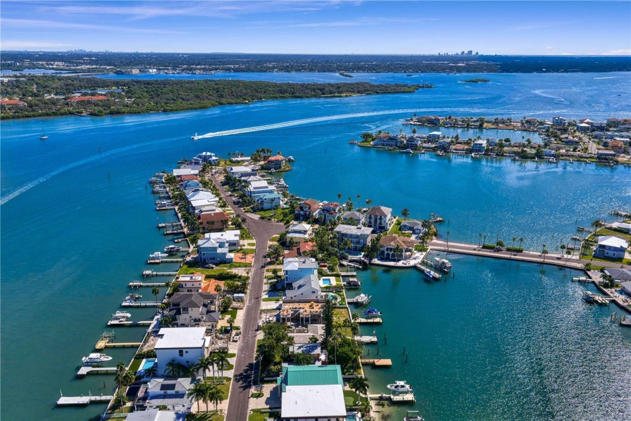 835 Bay Point Drive , Madeira Beach, FL 33708 Photo