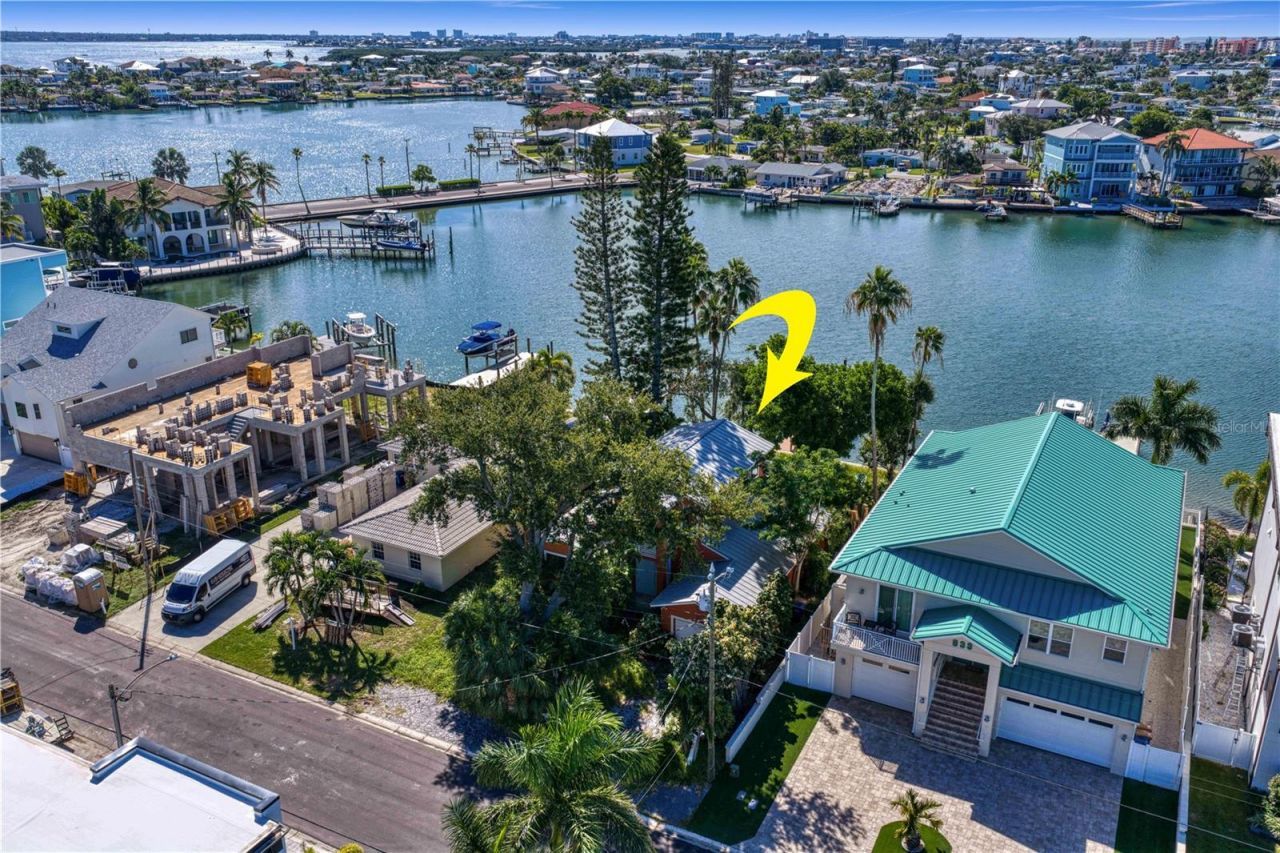 835 Bay Point Drive , Madeira Beach, FL 33708 Photo