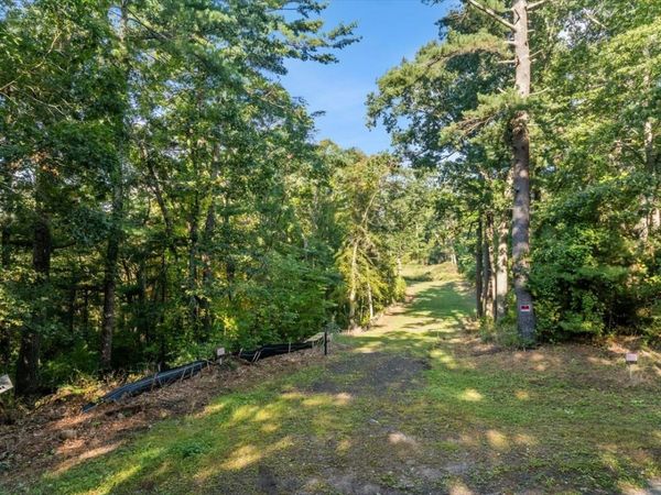 17 Station St, Wareham, MA 02571