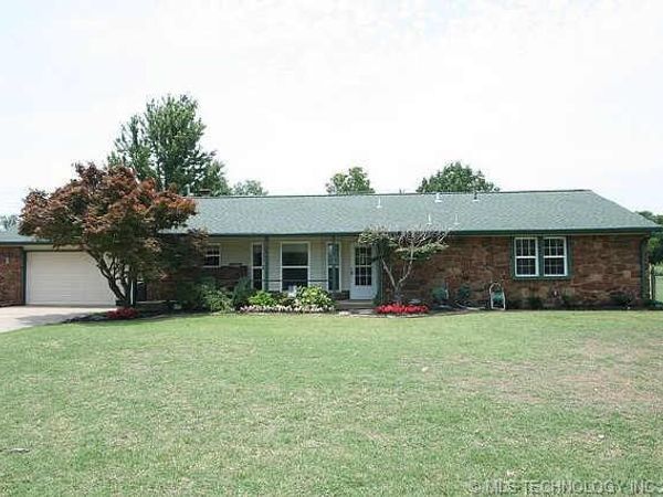 25012 Hickory Lane, Broken Arrow, OK 74014
