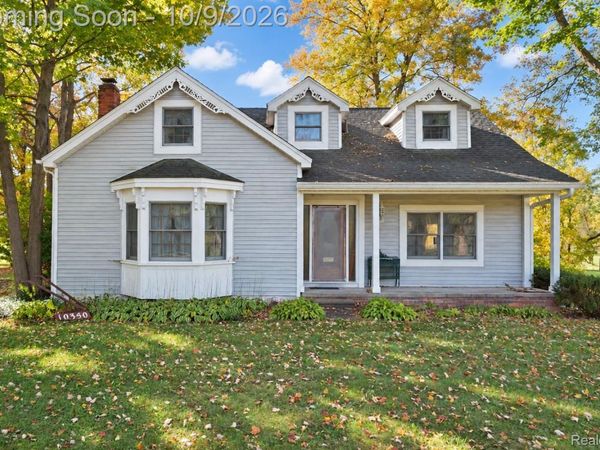 10350 Oakhill Road, Springfield Township, Mi 48442
