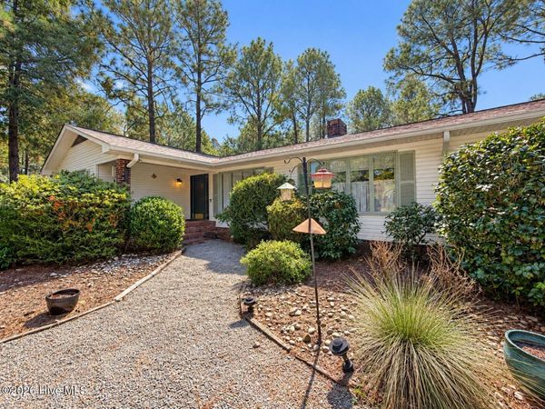 21 Bogie Drive , Whispering Pines, NC 28327