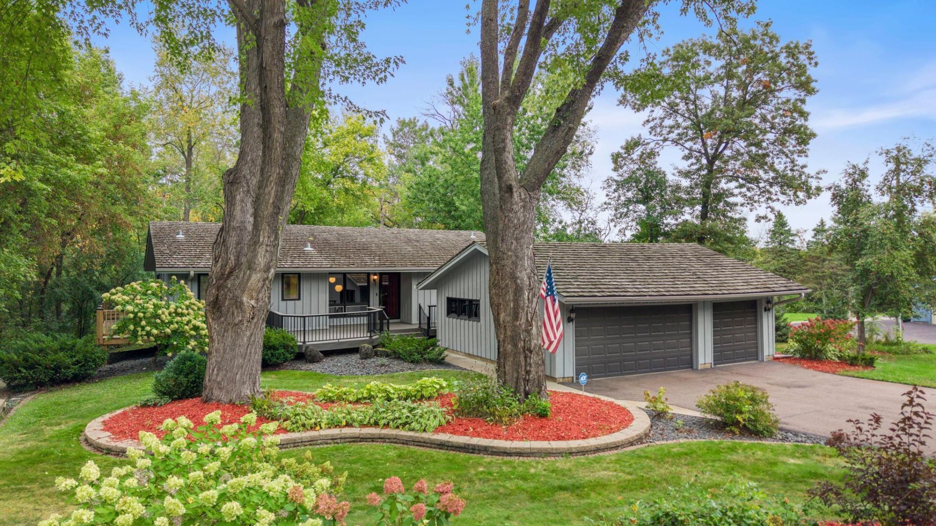 1233 Amble Road, Arden Hills, MN 55112 Main Photo