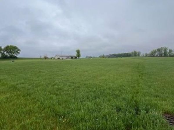 621 Borgrud Lane, Evansville, MN 56326