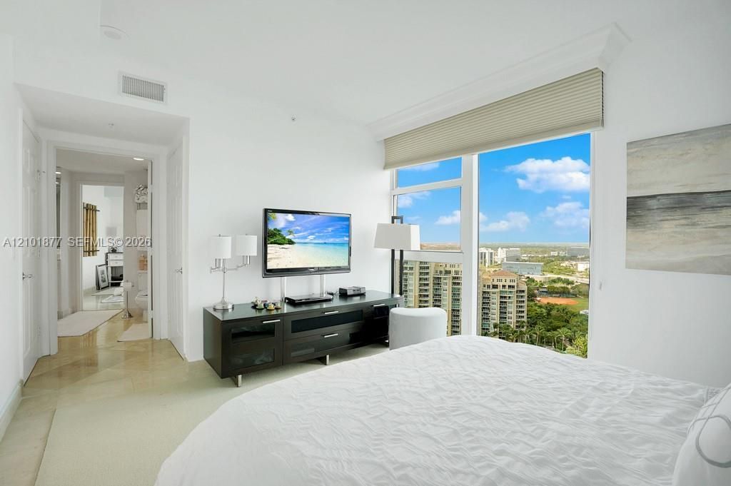 3370 Hidden Bay Dr , Unit 2310, Aventura, FL 33180 Photo