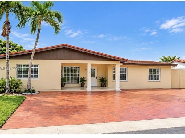 5015 SW 117th Ave , Miami, FL 33175