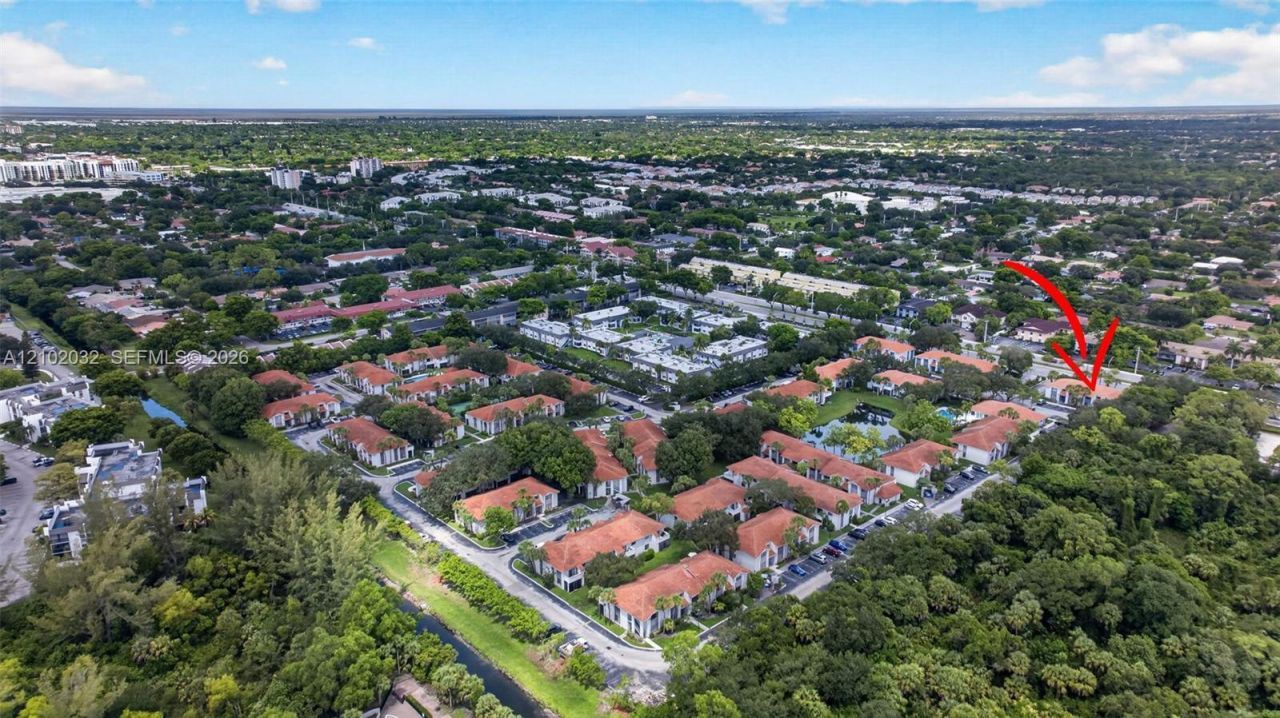 8402 Coral Lake Way , Unit 8402, Coral Springs, FL 33065 Photo