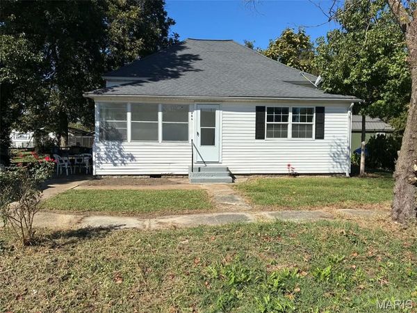 308 S Gideon Avenue , Gideon, MO 63848