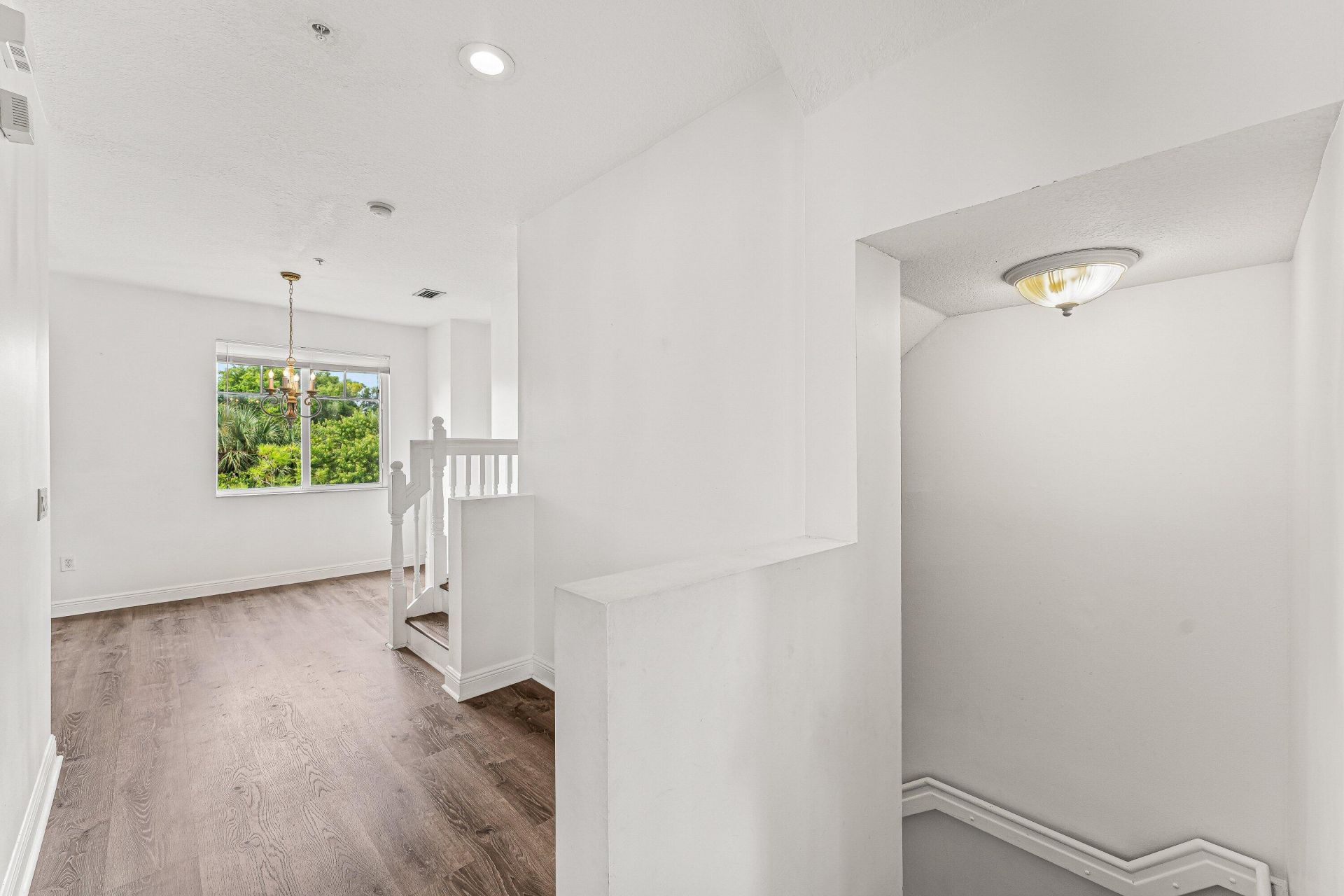 673 NW 38th Circle, Boca Raton, FL 33431 Photo