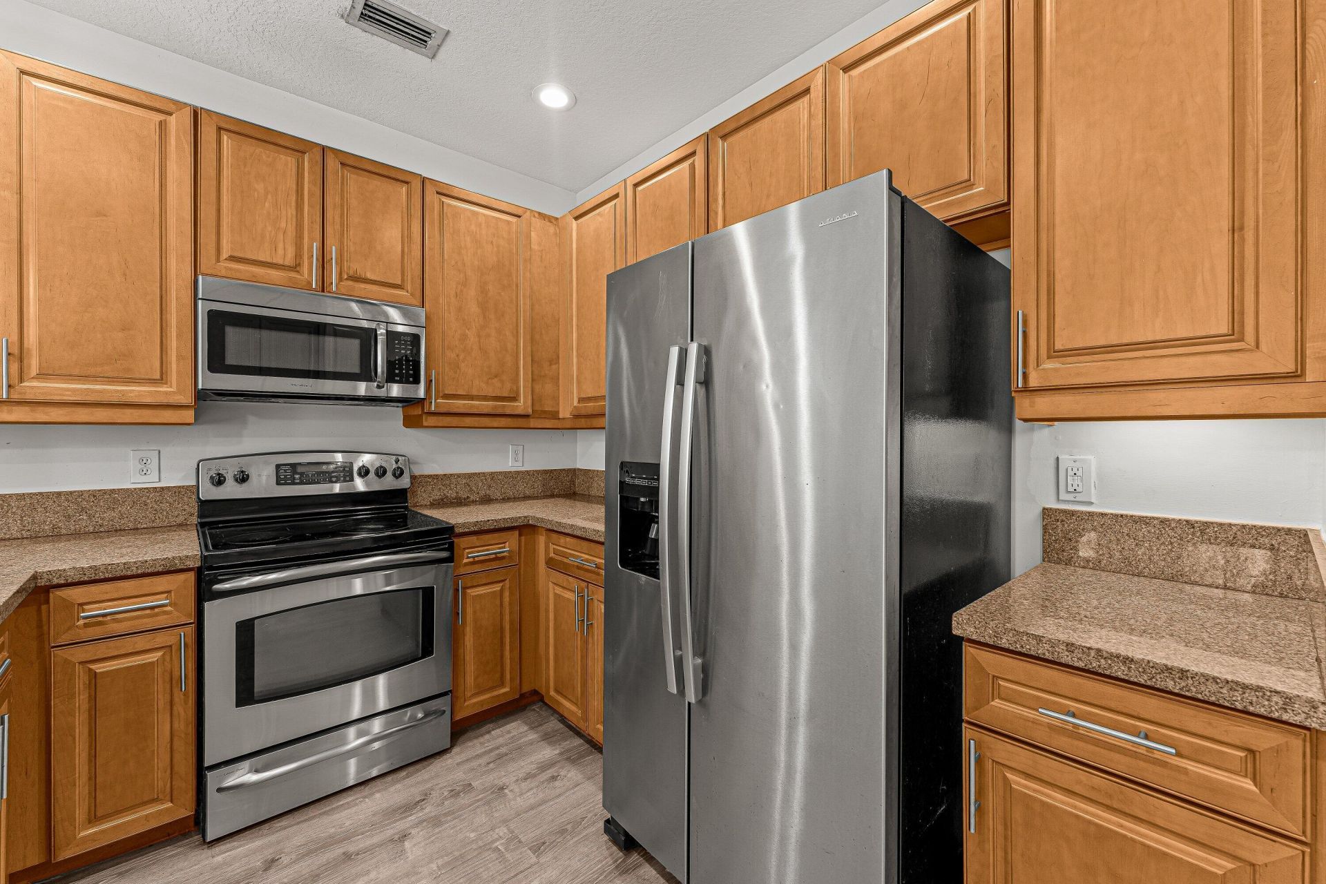 673 NW 38th Circle, Boca Raton, FL 33431 Photo