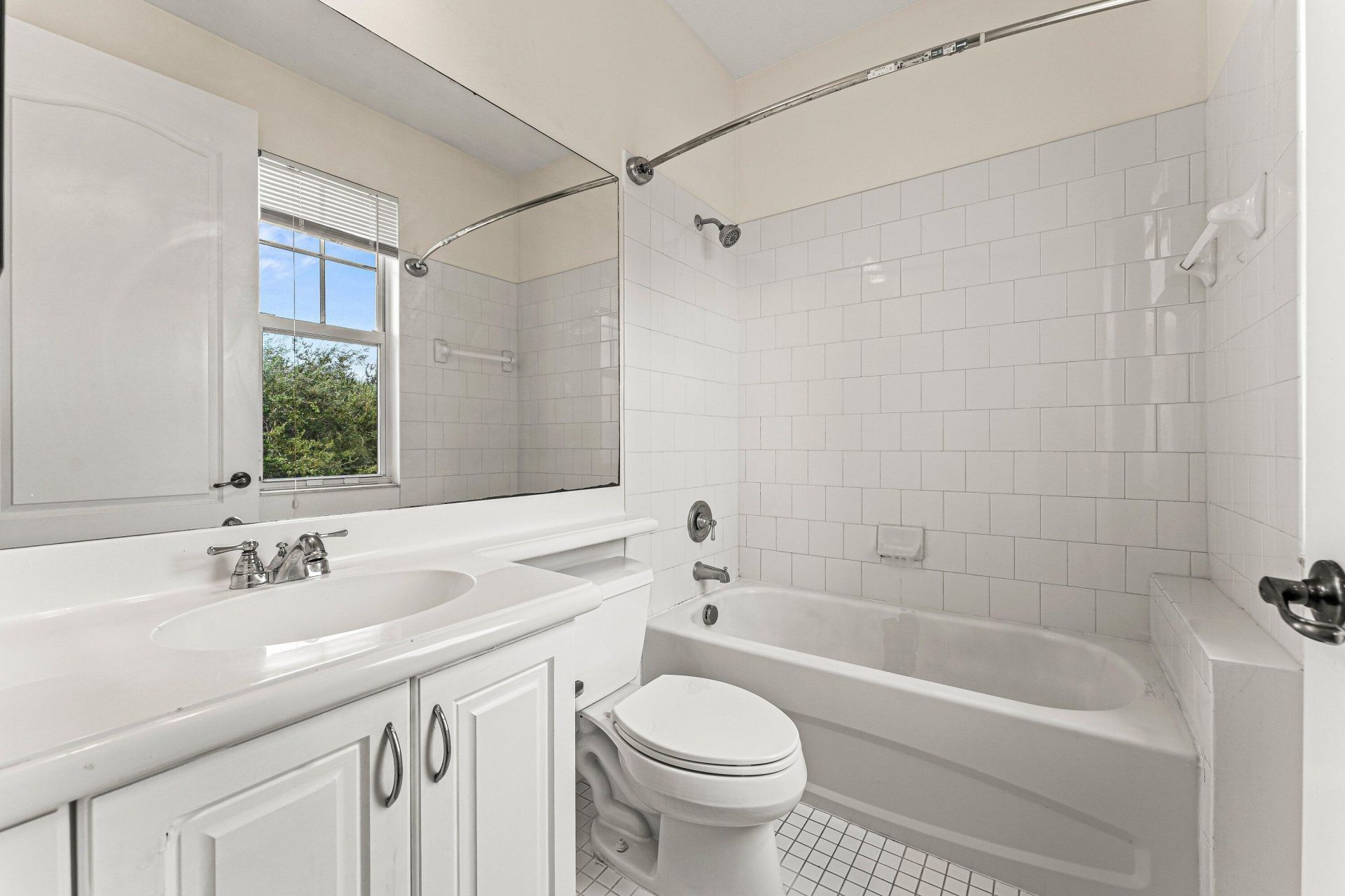 673 NW 38th Circle, Boca Raton, FL 33431 Photo