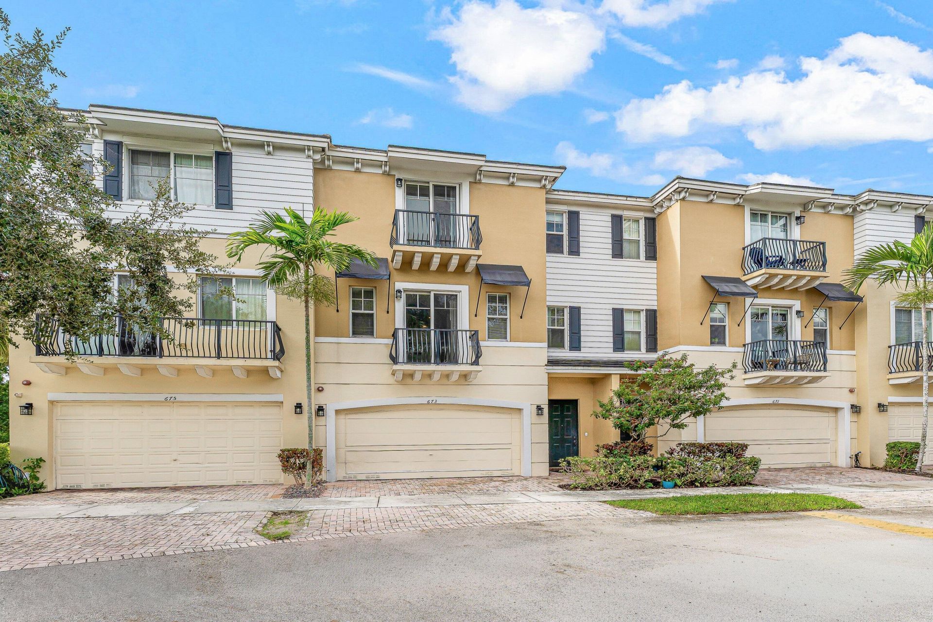 673 NW 38th Circle, Boca Raton, FL 33431 Photo