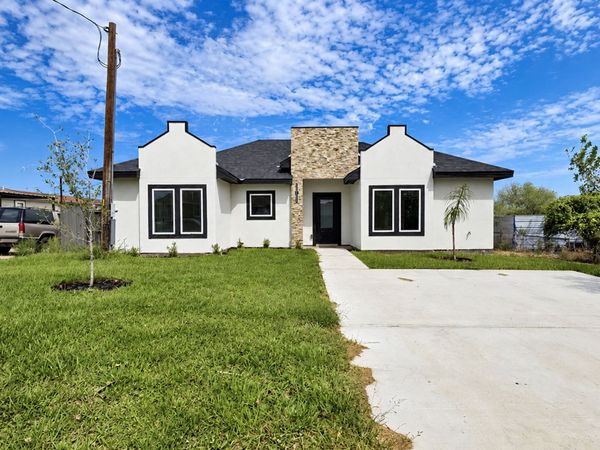 260 Park St., Eagle Pass, TX 78852