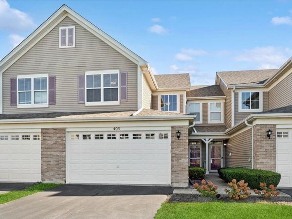 403 Bluegrass Parkway, Oswego, IL 60543