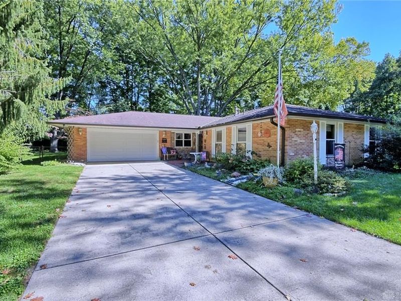 1113 Green Tree Drive, Centerville, OH 45429 Photo 1