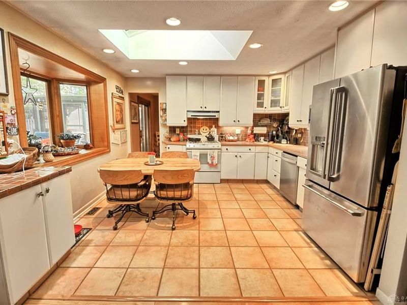 1113 Green Tree Drive, Centerville, OH 45429 Photo 9