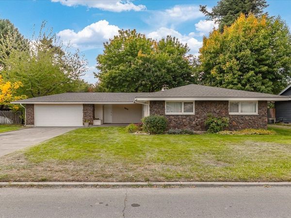 5910 S Crestline St, Spokane, WA 99223