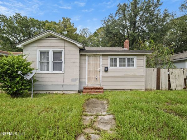 1585 W 15TH Street, Jacksonville, FL 32209