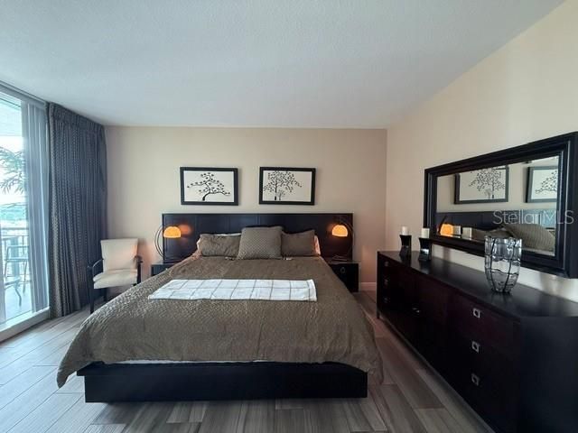 800 N Tamiami Trail , Unit 1006, Sarasota, FL 34236 Photo
