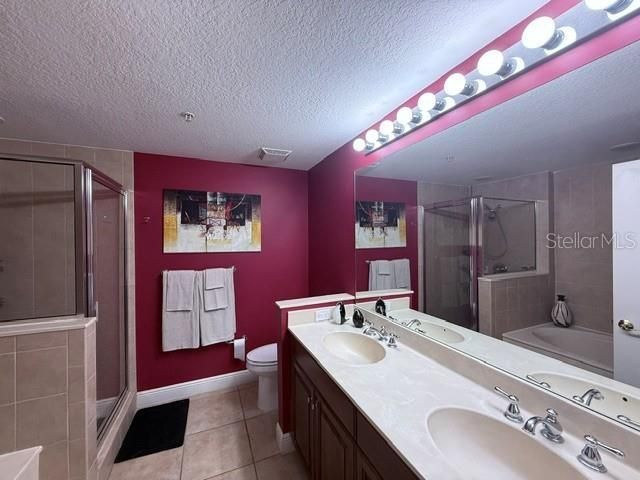 800 N Tamiami Trail , Unit 1006, Sarasota, FL 34236 Photo