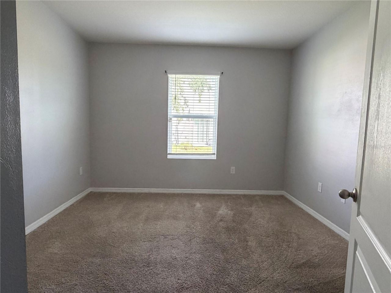 160 Old Mill Pond Road , Edgewater, FL 32141 Photo