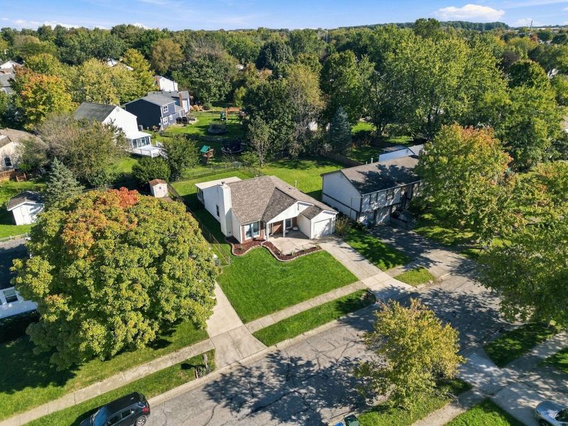 3188 Heatherside Drive, Dublin, OH 43017 Photo 6