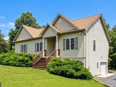 999 DICKS HOLLOW ROAD, WINCHESTER, VA 22603