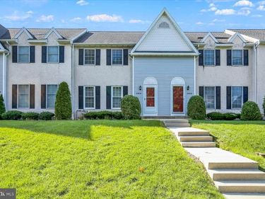 2816 KINGSTON DRIVE, READING, PA 19608