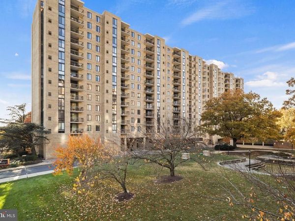 4500 S FOUR MILE RUN DRIVE, Unit 927, ARLINGTON, VA 22204