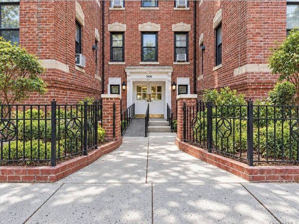34-20 83rd Street, Unit 6I, Jackson Heights, NY 11372
