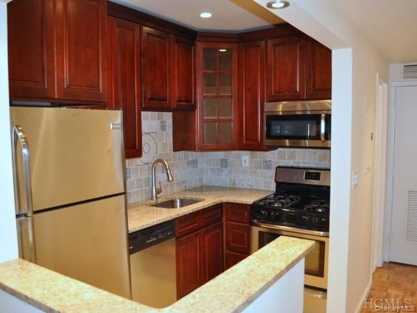 1250 North Avenue , Unit 108, New Rochelle, NY 10804