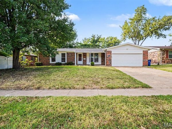 2511 Rhapsody Lane , Florissant, MO 63031