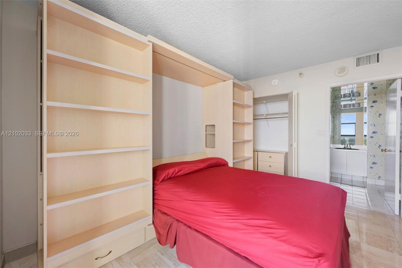 20505 E Country Club Dr , Unit 1434, Aventura, FL 33180 Photo