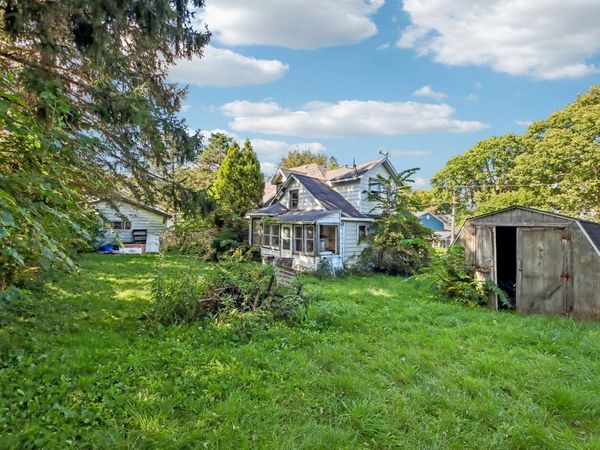 159 Forest Avenue , Fox Lake, IL 60020