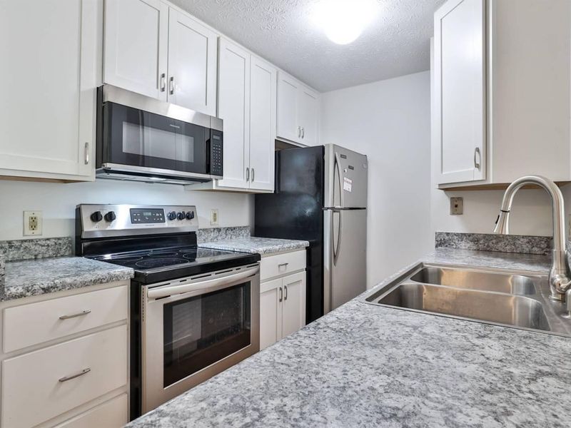 74 View Terrace Drive, Unit 7, Southgate, KY 41071 Photo 12