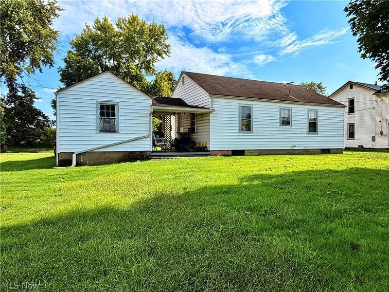 615 Lambert Street, Belpre, OH 45714 Photo 3
