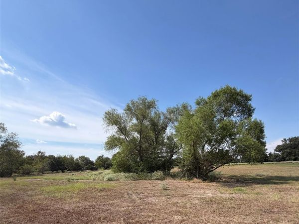 00 Richmond Street, McDade, TX 78650