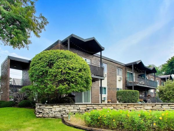6359 N Ridge Avenue, Unit 302, Chicago, IL 60660