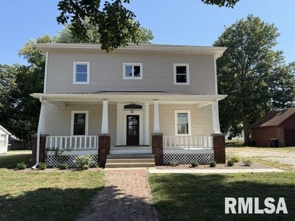 1144 S MAIN Street, Jacksonville, IL 62650