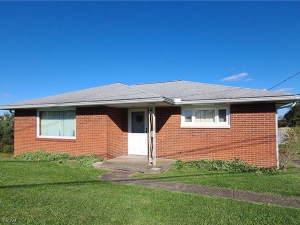 330 County Road 20, Smithfield, OH 43948