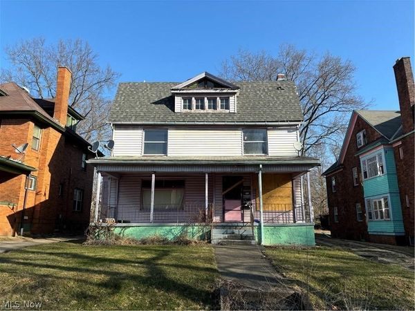 234 Lora Avenue , Youngstown, OH 44504