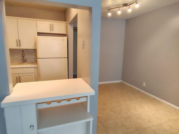 83 Easthampton D, West Palm Beach, FL 33417