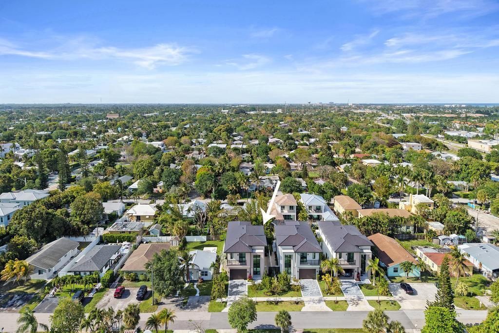 237 NE 11th Street, Delray Beach, FL 33444 Photo