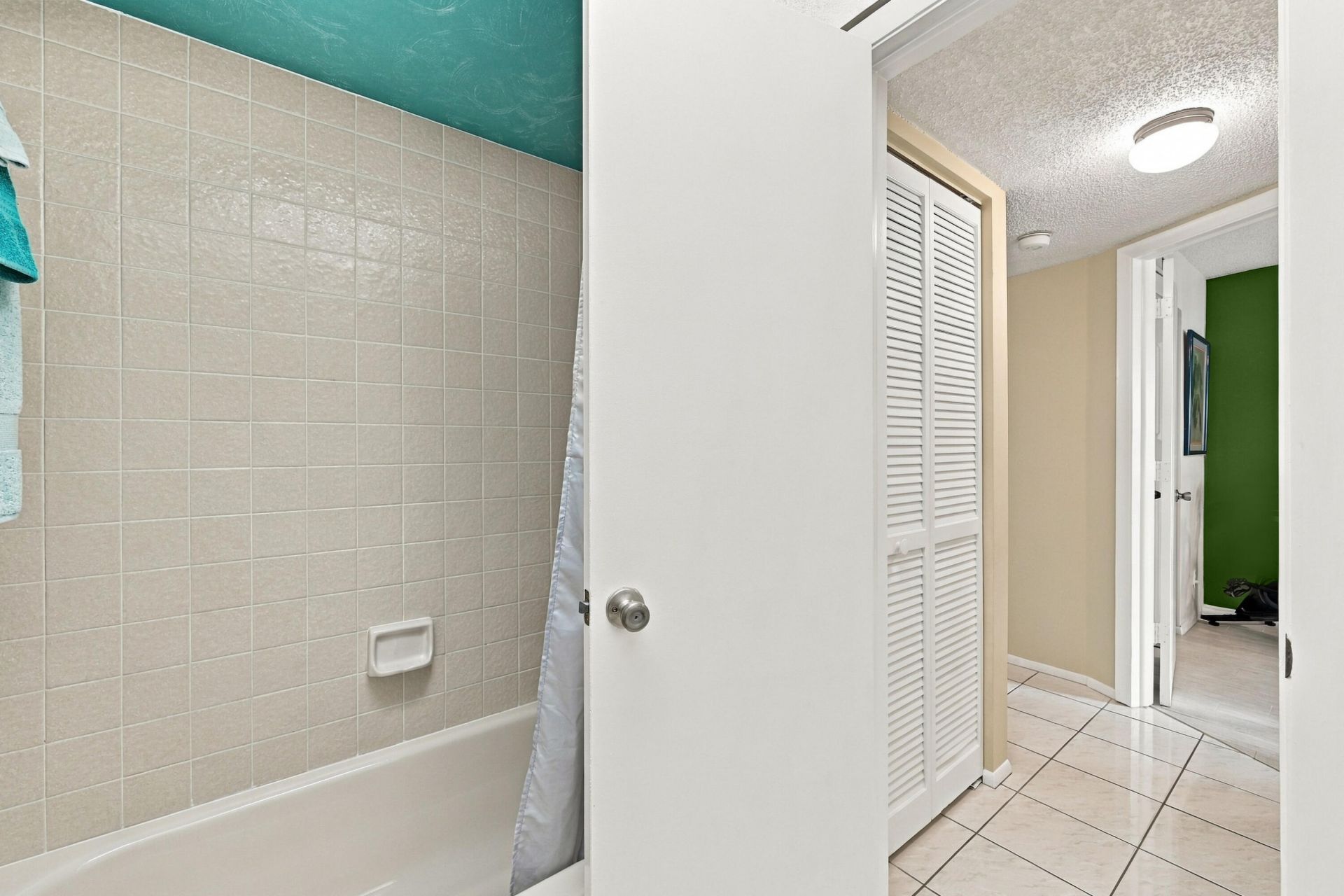 11477 NW 39th Court, Unit 201-1, Coral Springs, FL 33065 Photo