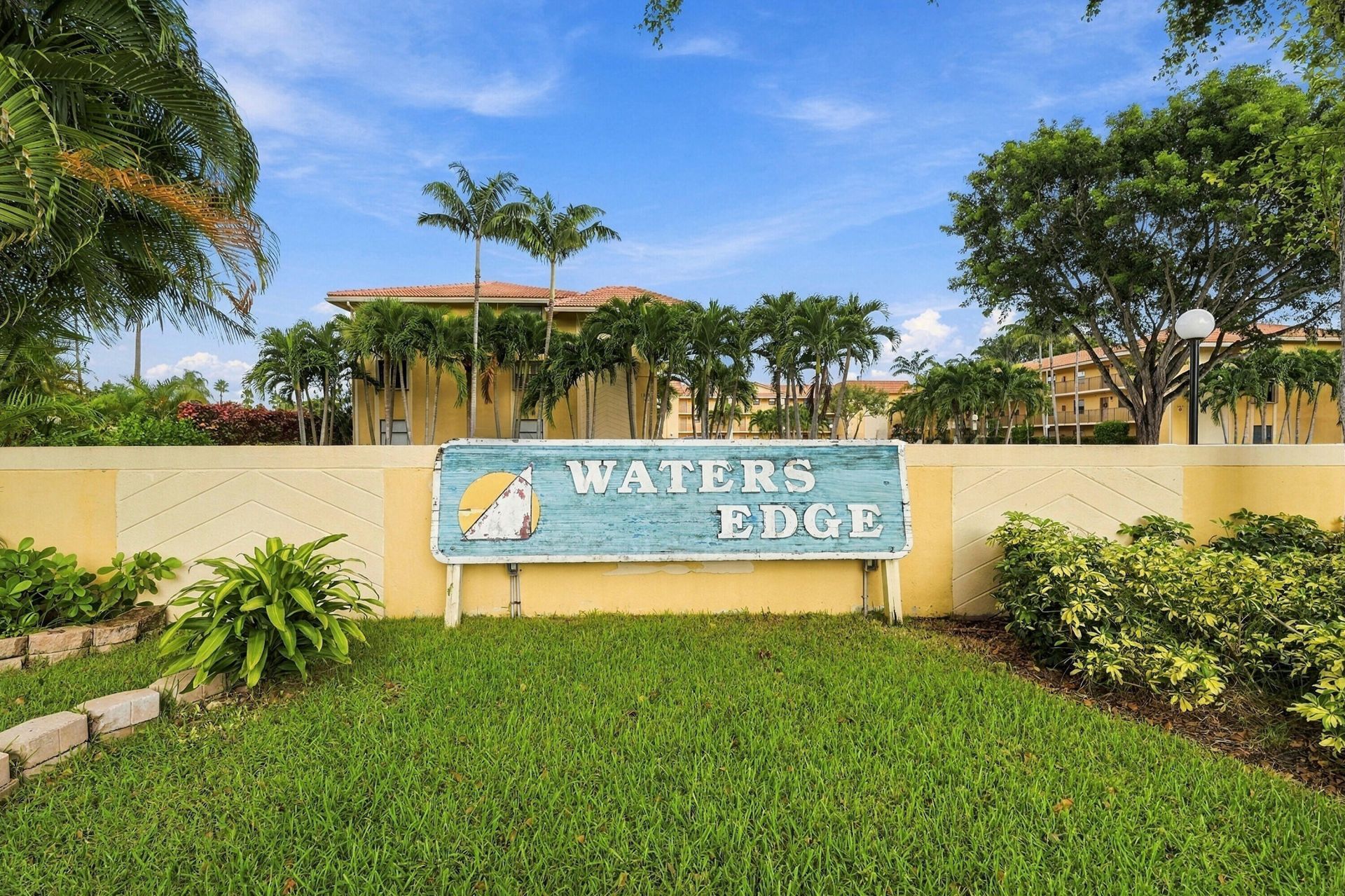 11477 NW 39th Court, Unit 201-1, Coral Springs, FL 33065 Photo